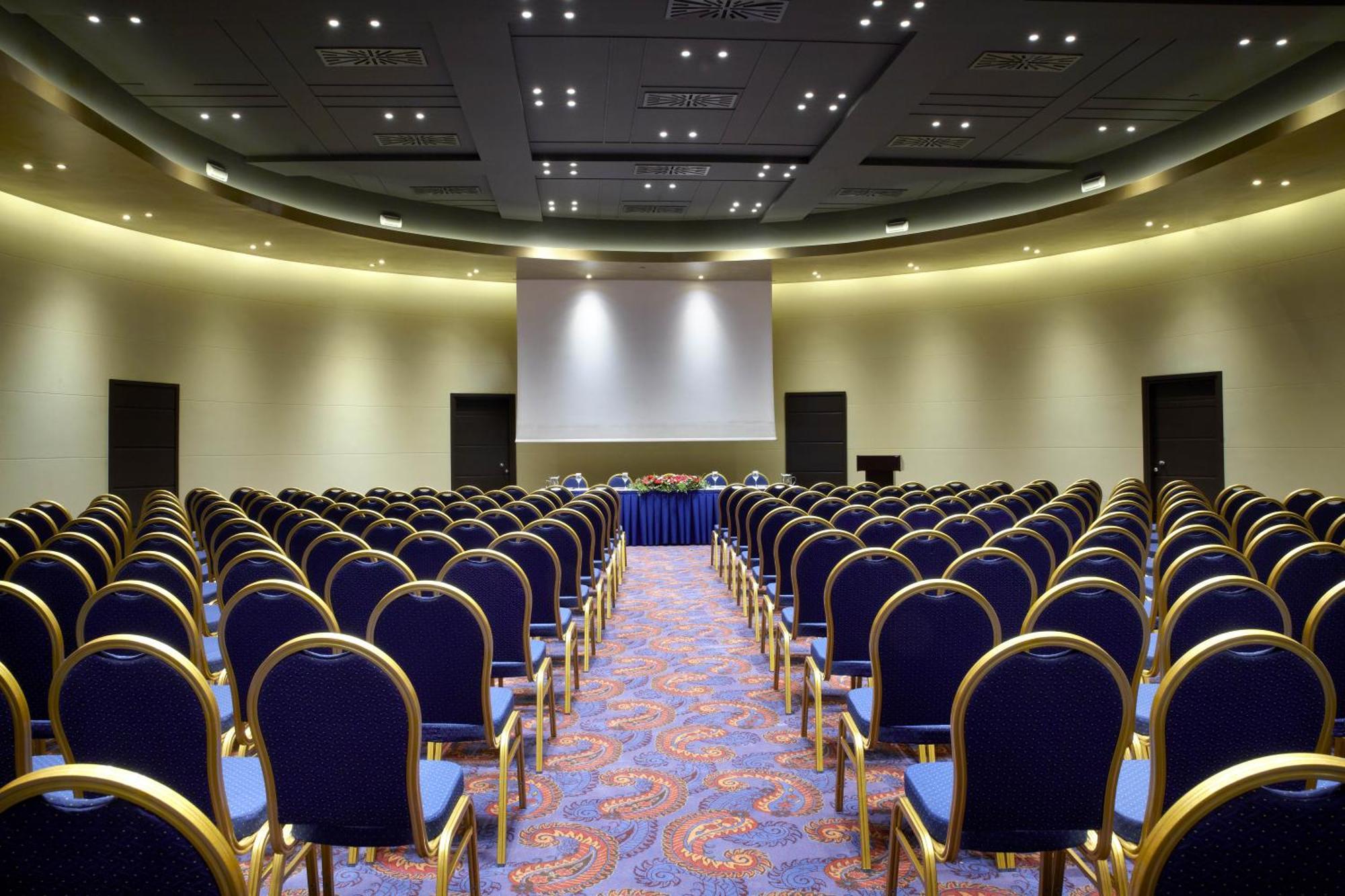 Hotel Wyndham Grand Ateny Zewnętrze zdjęcie The International Conference Centre